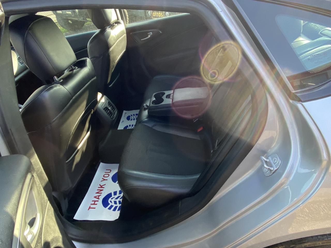 2015 Chrysler 200 4dr Sdn S AWD Photo