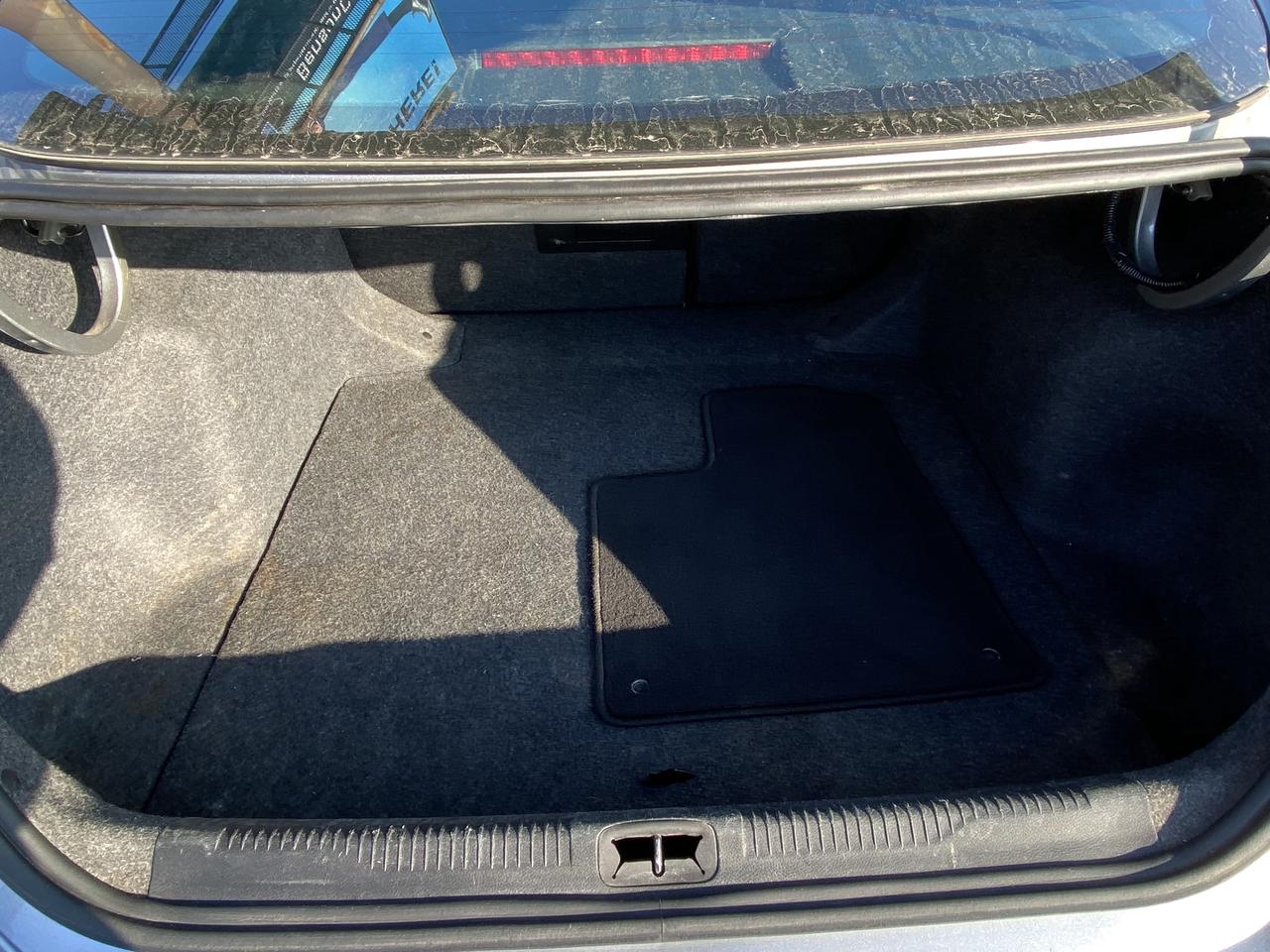 2015 Chrysler 200 4dr Sdn S AWD Photo