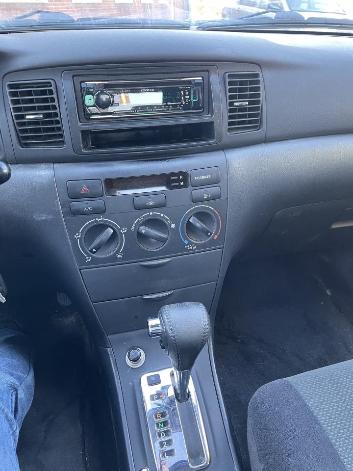 2003 Toyota Corolla 4dr Sdn S Auto sunroof alloys power options ac Photo