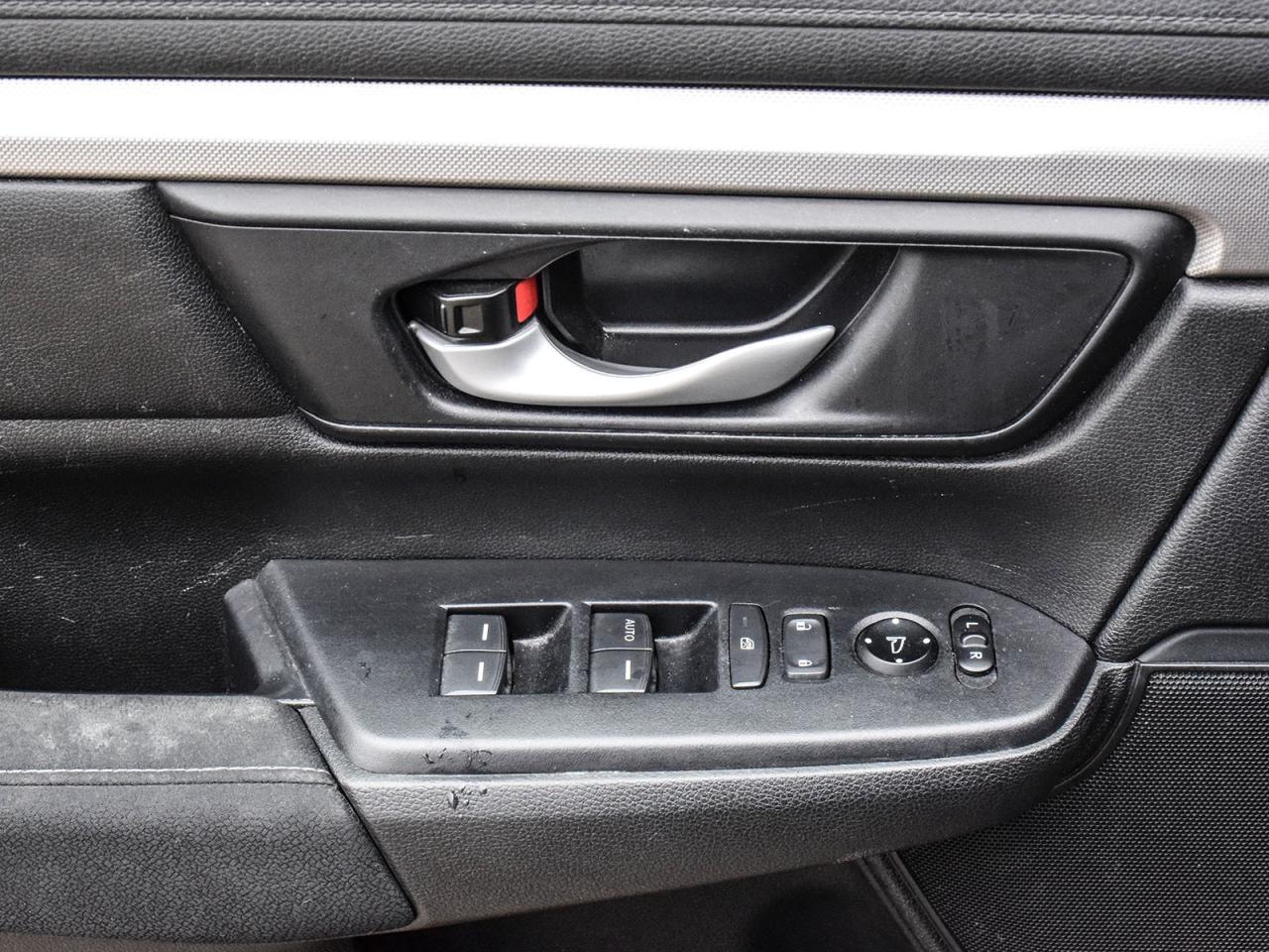 2021 Honda CR-V LX Photo