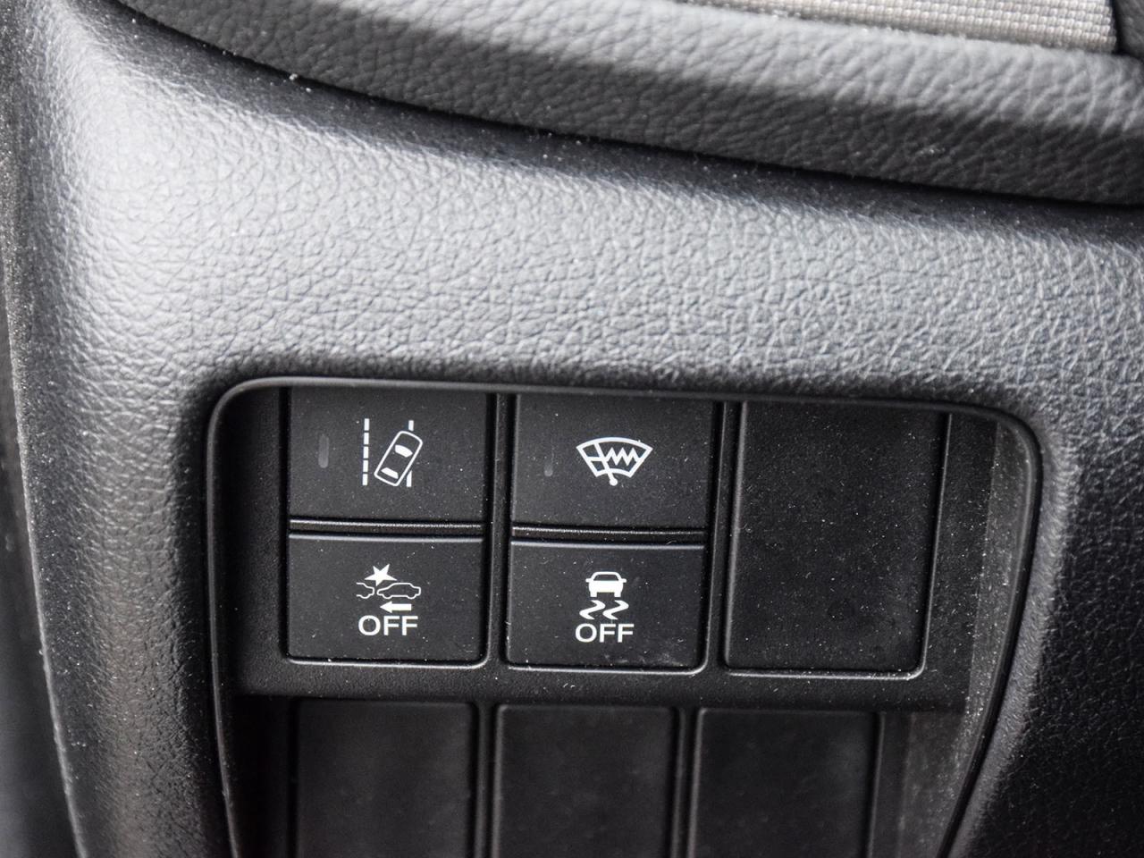 2021 Honda CR-V LX Photo