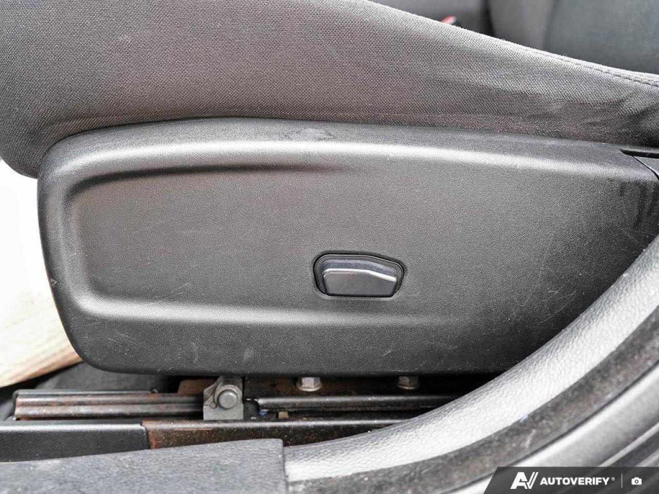 2014 Dodge Charger SEAS-TRADED, V6, RWD, CLOTH, TOUCHSCREEN Photo