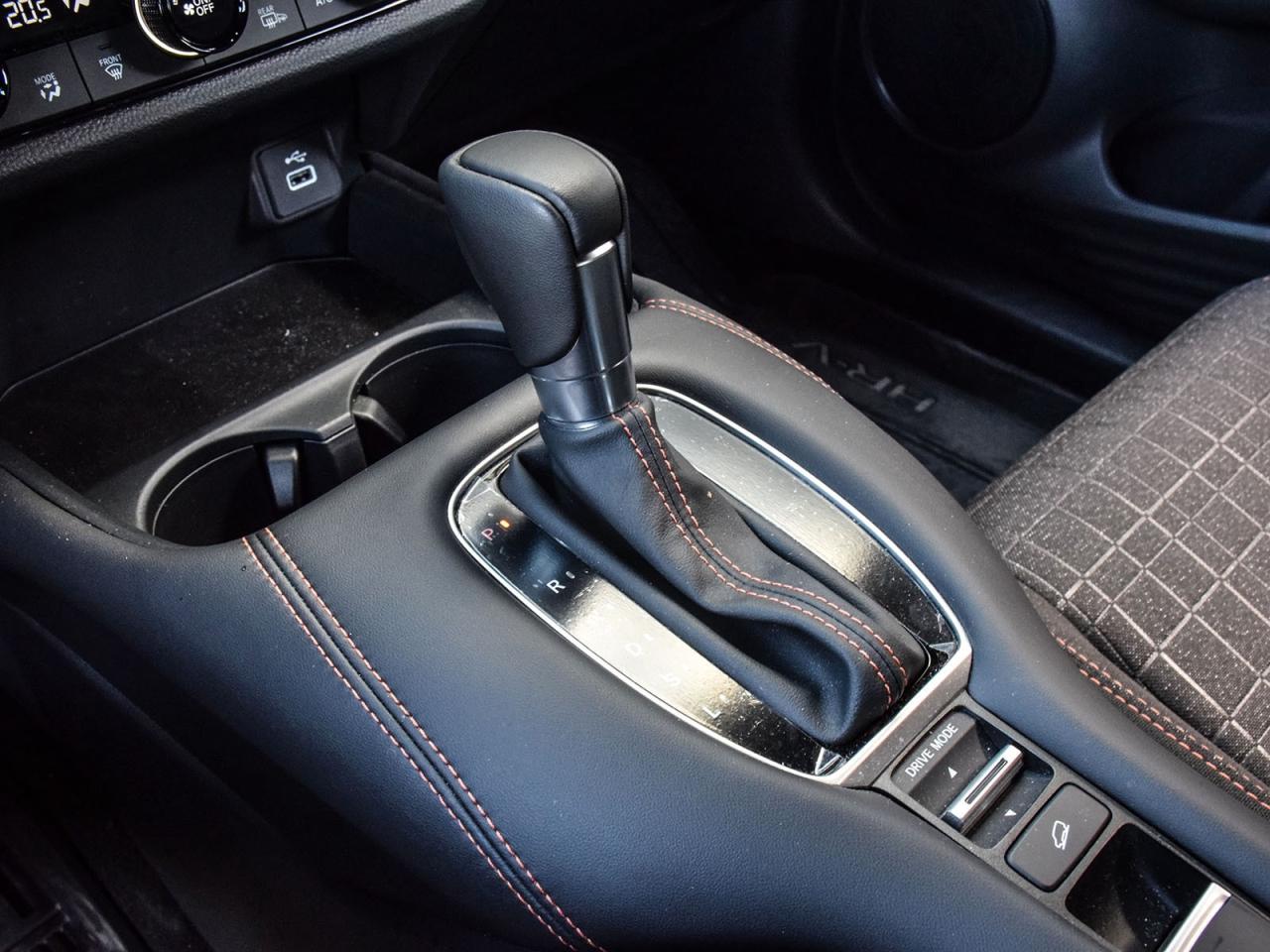 2025 Honda HR-V Sport Photo