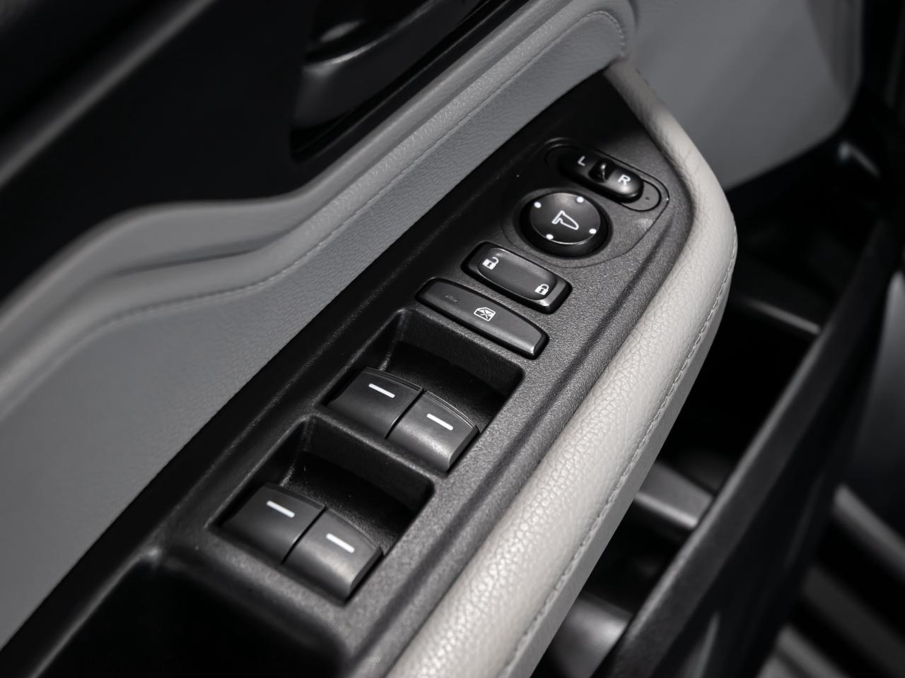 2018 Honda Odyssey EX-L REAR DVD NAVIGATION REAR VIEW CAMERA SUNROOF Photo