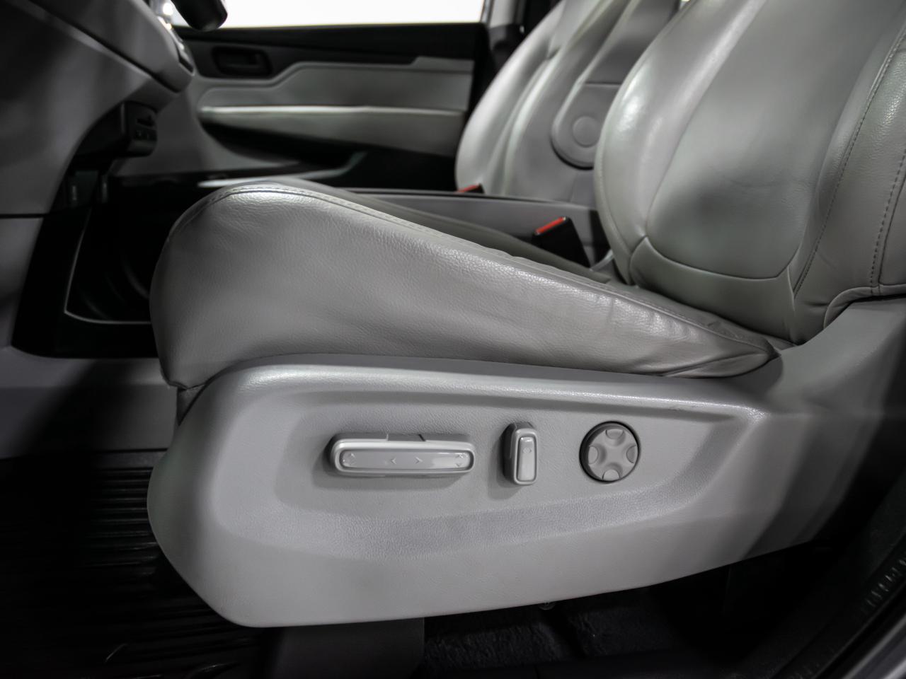 2018 Honda Odyssey EX-L REAR DVD NAVIGATION REAR VIEW CAMERA SUNROOF Photo