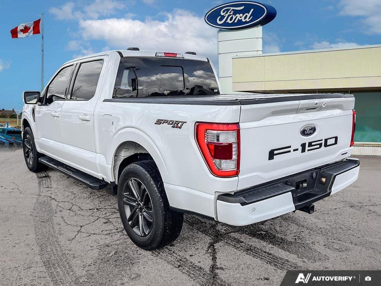 2023 Ford F-150 LARIAT   ONE OWNER   MOONROOF   LTHR ONE OWNER   M Photo4