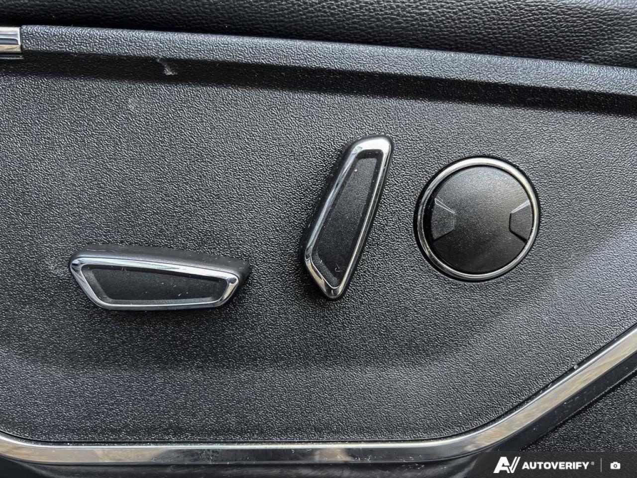 2023 Ford F-150 LARIAT   ONE OWNER   MOONROOF   LTHR ONE OWNER   M Photo