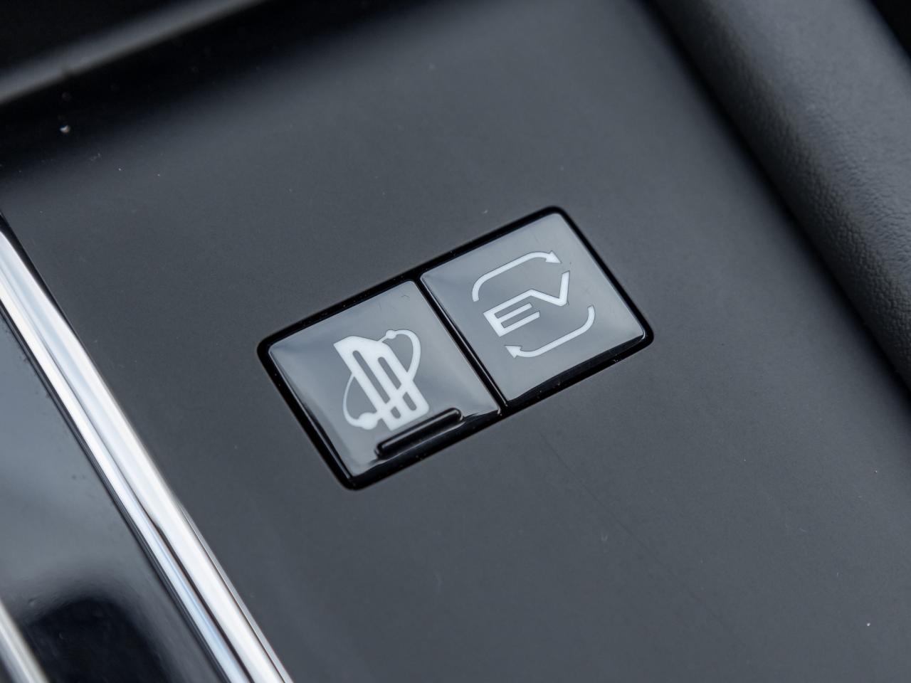 2023 Mitsubishi Outlander PHEV SEL S-AWC CPO FINANCE RATES FOR AS LOW AS 0.90% Photo