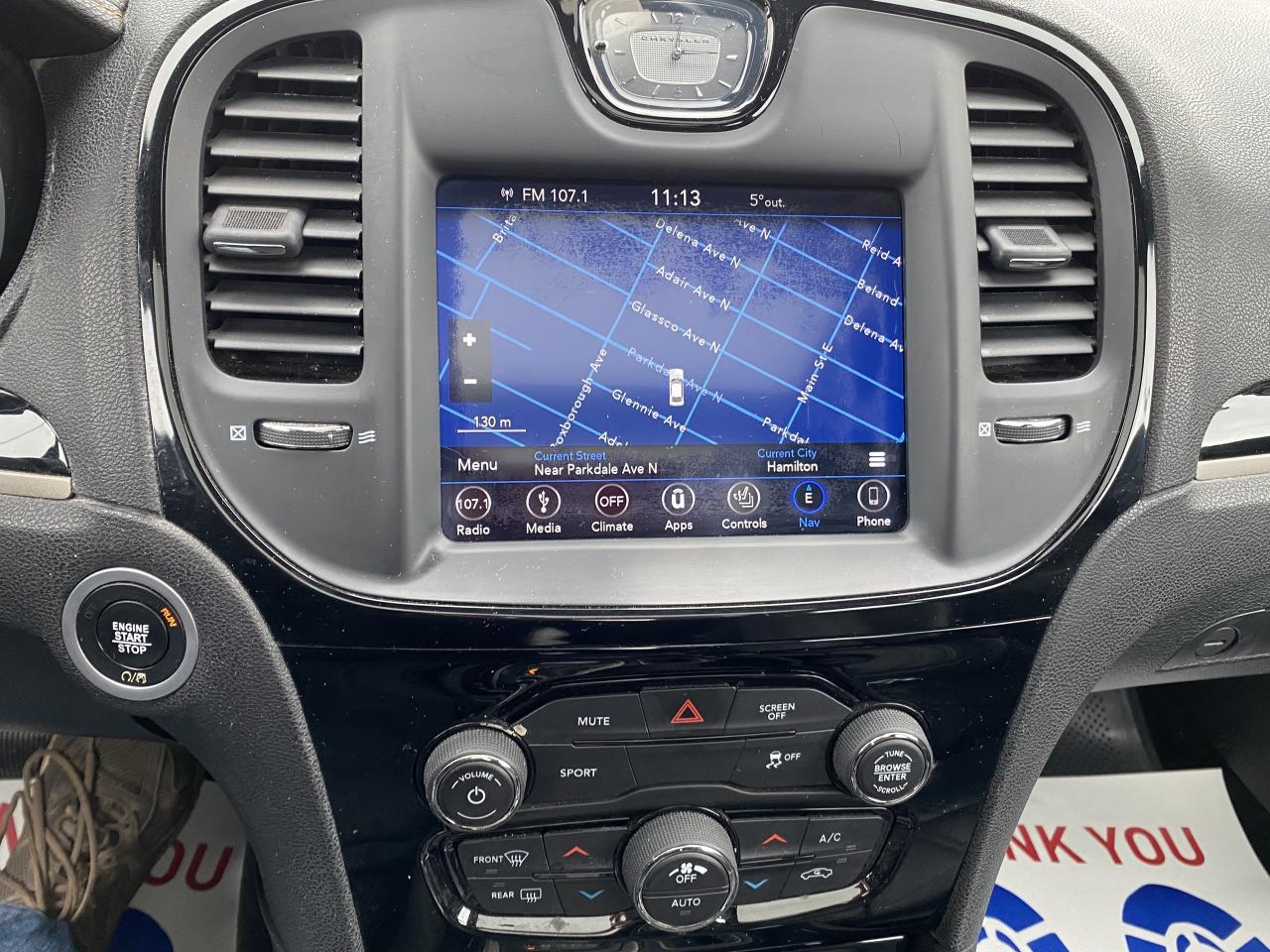 2018 Chrysler 300 300S RWD Photo4