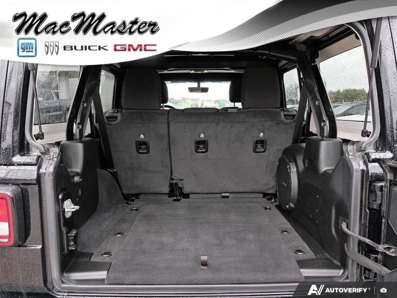 2023 Jeep Wrangler SaharaSAHARA, 2.0T, NAV, HEATED CLOTH, SKYTOP, 1-O Photo