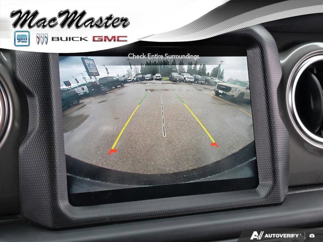 2023 Jeep Wrangler SaharaSAHARA, 2.0T, NAV, HEATED CLOTH, SKYTOP, 1-O Photo