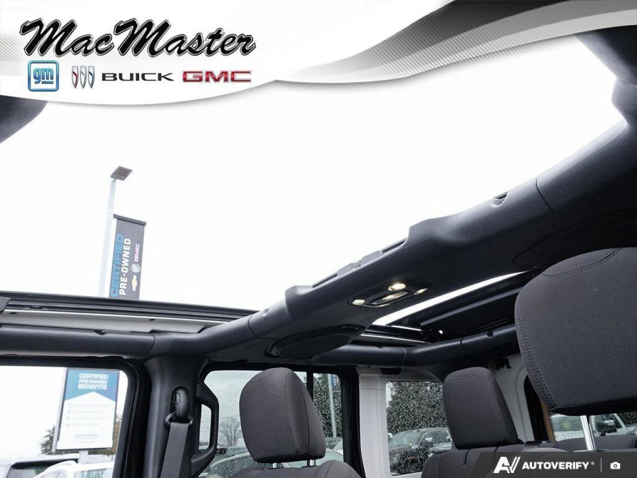 2023 Jeep Wrangler SaharaSAHARA, 2.0T, NAV, HEATED CLOTH, SKYTOP, 1-O Photo