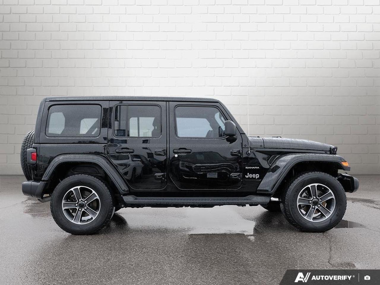 2023 Jeep Wrangler SaharaSAHARA, 2.0T, NAV, HEATED CLOTH, SKYTOP, 1-O Photo