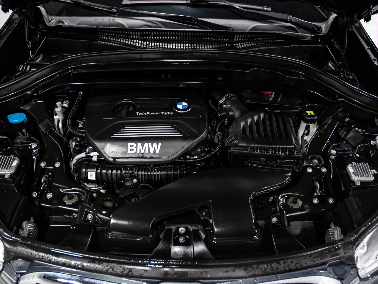 2017 BMW X1 AWD xDrive28i HEADS UP NAVIGATION REAR VIEW CAMERA Photo