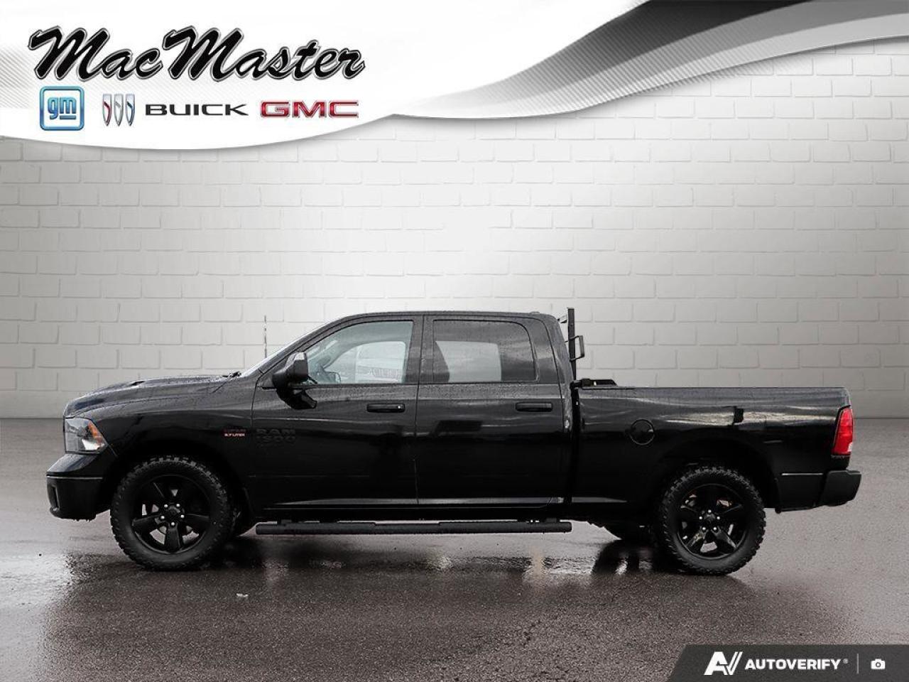 2023 RAM 1500 Classic SLTSLT, HEMI, V8, 4X4, CLOTH, REMOTE START, 1-OWNE Photo2