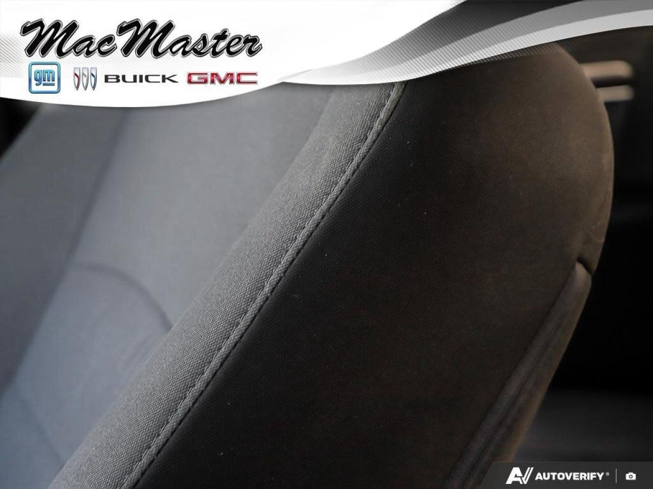 2023 RAM 1500 Classic SLTSLT, HEMI, V8, 4X4, CLOTH, REMOTE START, 1-OWNE Photo