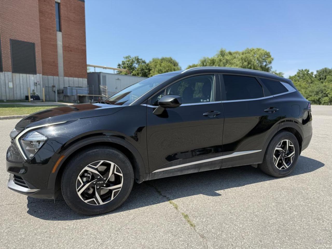 2023 Kia Sportage LX FWD Photo0