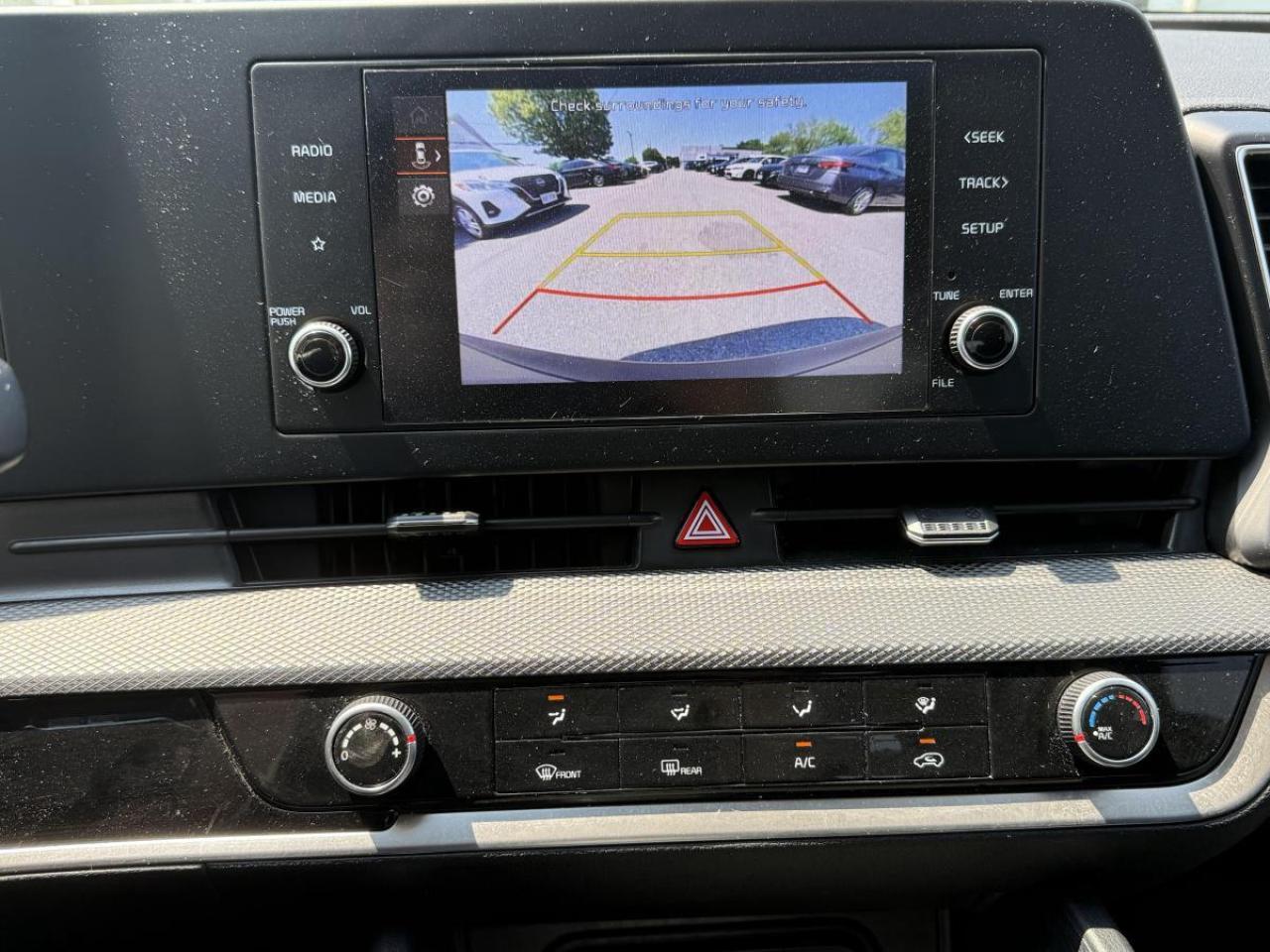 2023 Kia Sportage LX FWD Photo