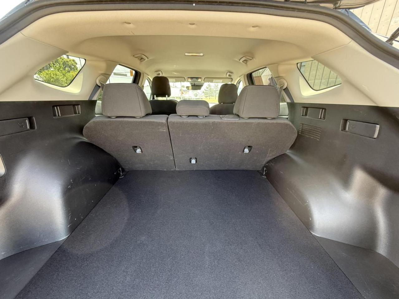 2023 Kia Sportage LX FWD Photo