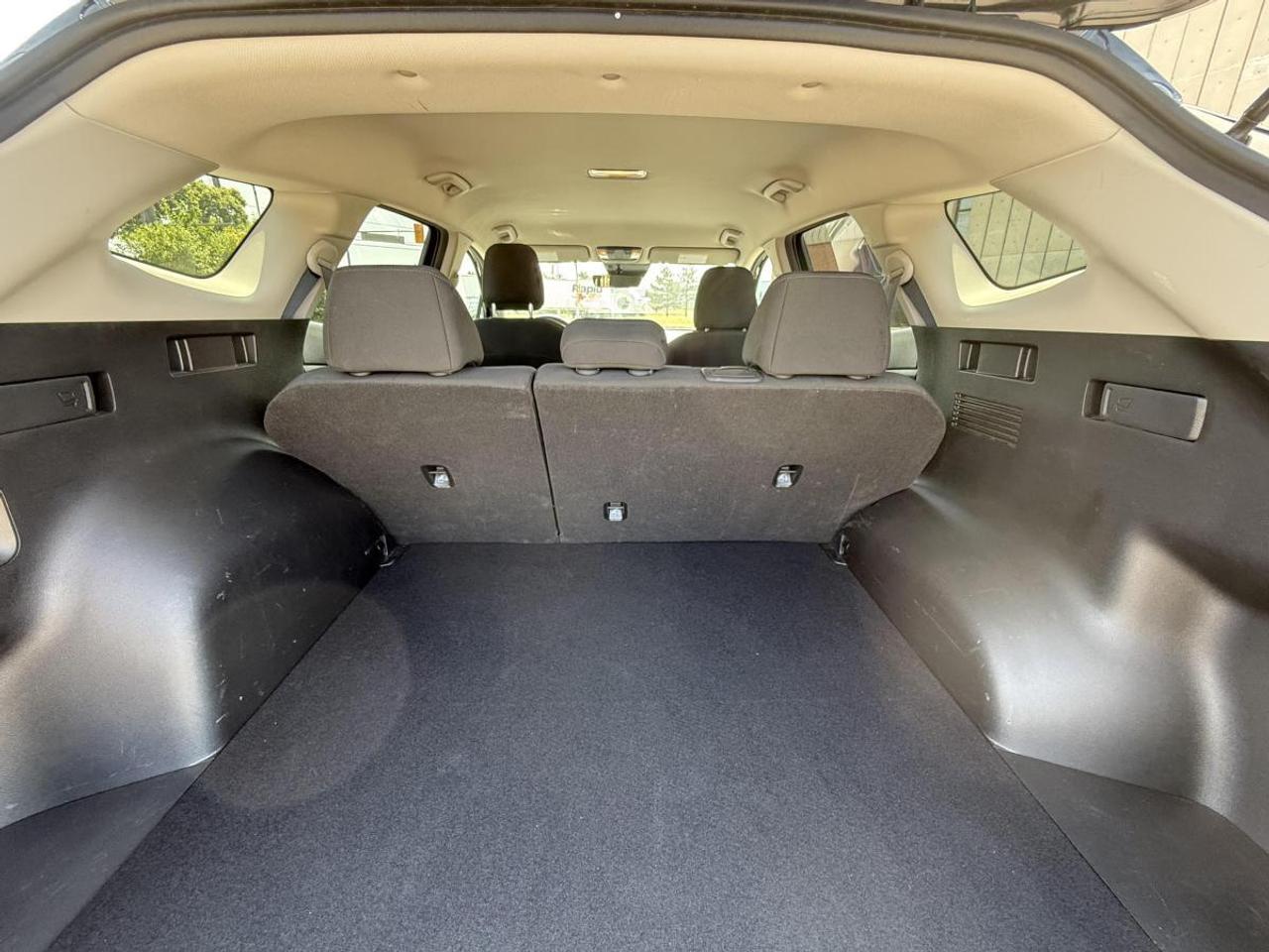 2023 Kia Sportage LX FWD Photo