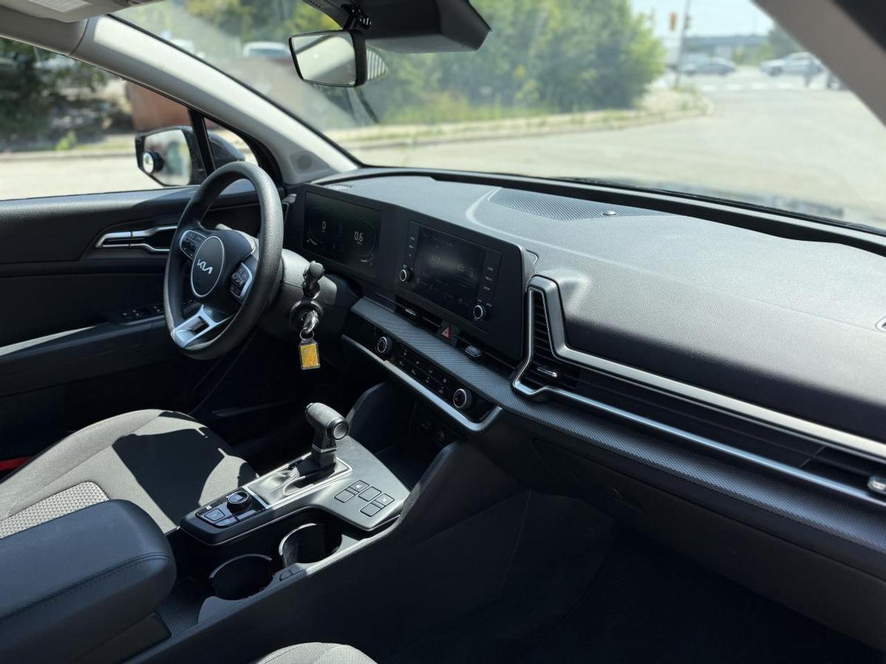 2023 Kia Sportage LX FWD Photo