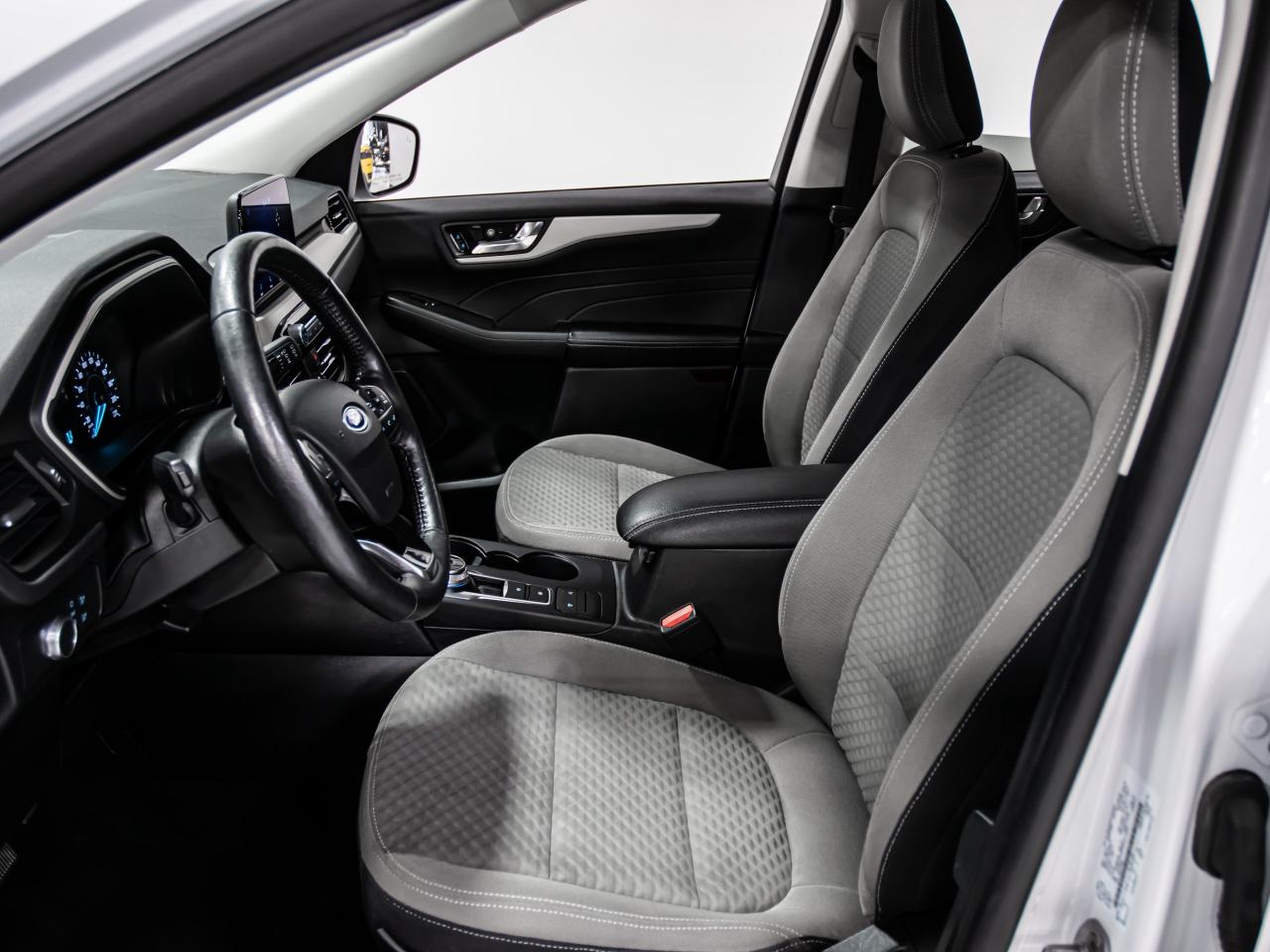 2021 Ford Escape SE AWD BLIND SPOTS REAR VIEW CAMERA Photo