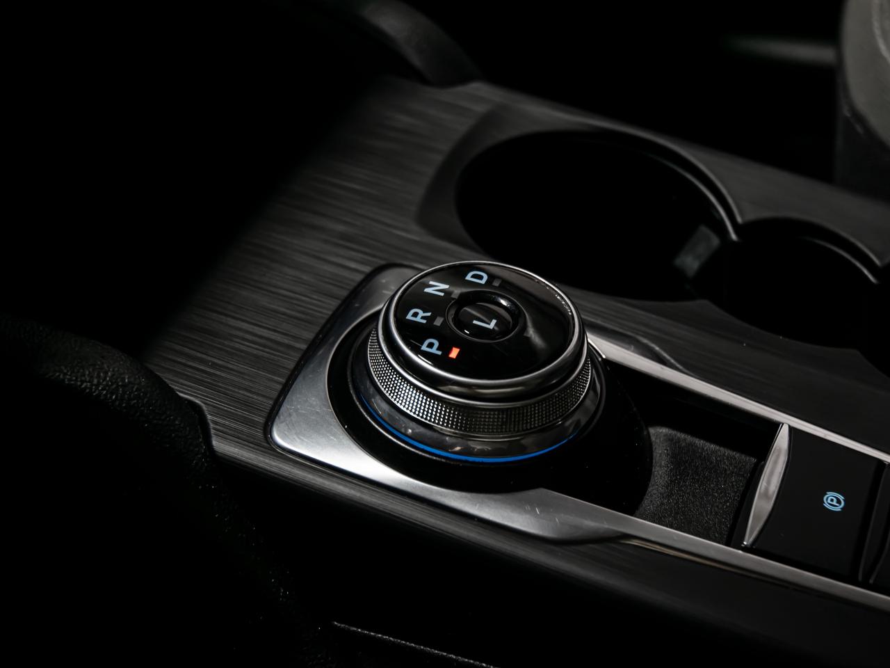 2021 Ford Escape SE AWD BLIND SPOTS REAR VIEW CAMERA Photo