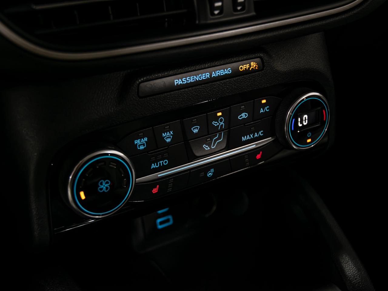 2021 Ford Escape SE AWD BLIND SPOTS REAR VIEW CAMERA Photo