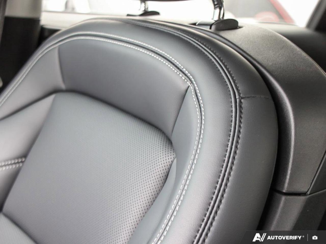 2025 Lincoln Nautilus PremiereONE-OWNER, ACCIDENT-FREE, 360 CAM, 48 SCRE Photo