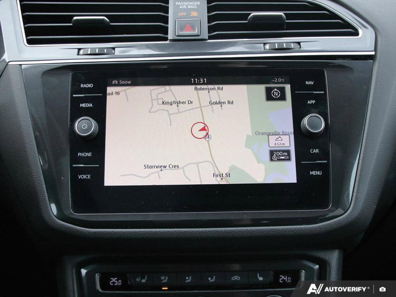 2018 Volkswagen Tiguan HighlineCERTIFIED AS-TRADED, NAVI, HTD SEATS, SUNR Photo