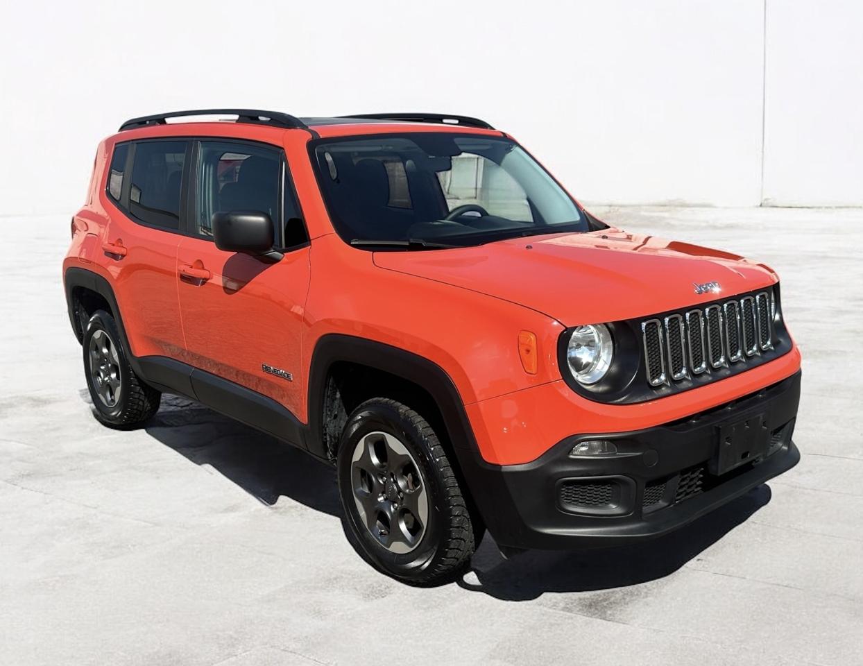 2017 Jeep Renegade 4WD ~ Sport ~ Sky Roof ~ No Accidents ~ Certified Photo