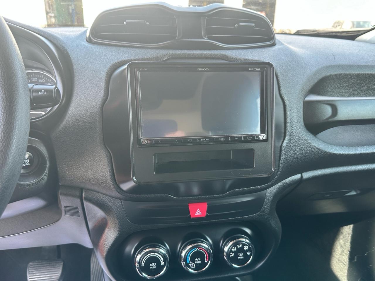 2017 Jeep Renegade 4WD ~ Sport ~ Sky Roof ~ No Accidents ~ Certified Photo