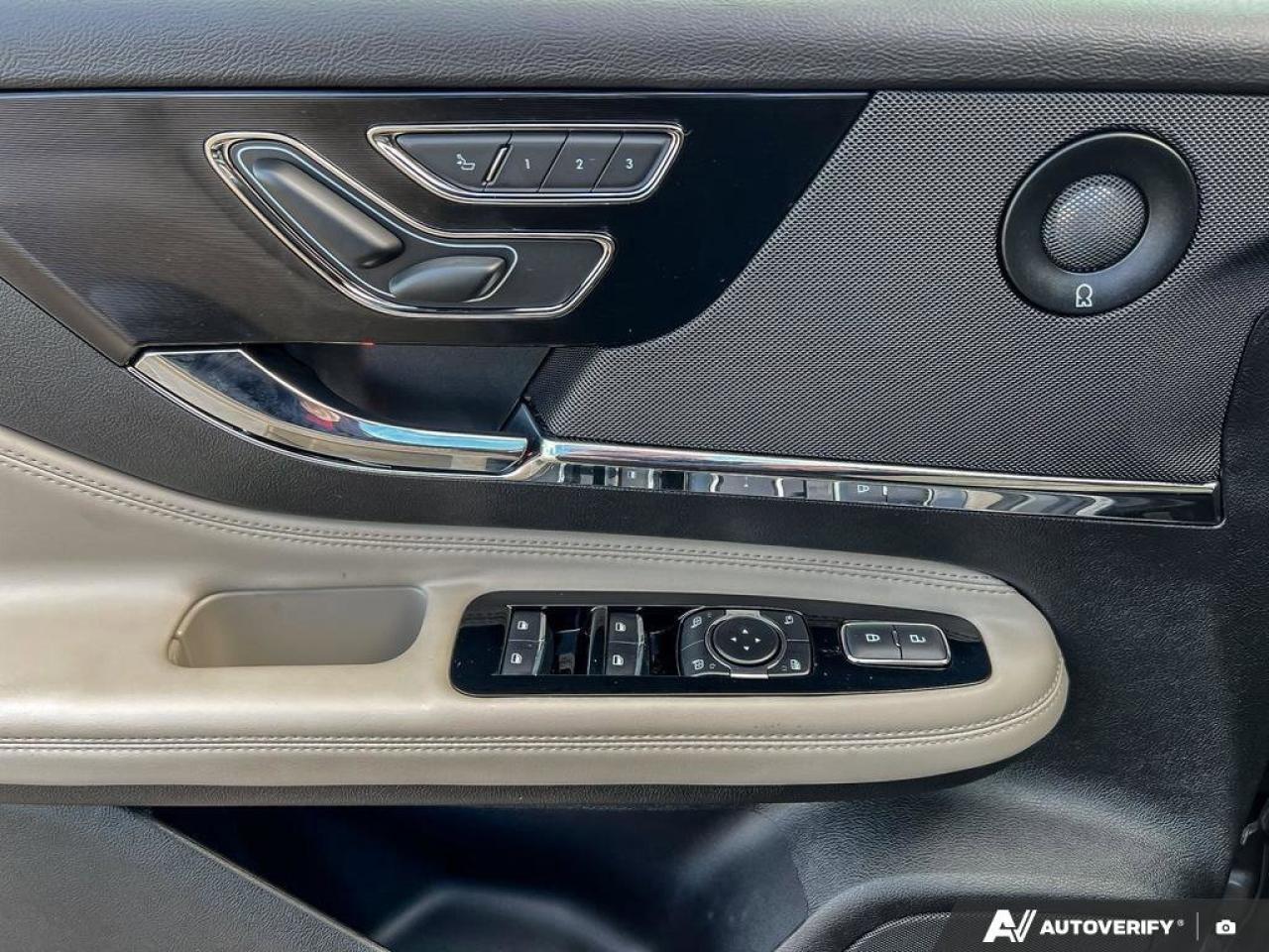 2025 Lincoln Corsair Reserve   DEMO   MOONROOF   HTD STEER WHEEL DEMO Photo