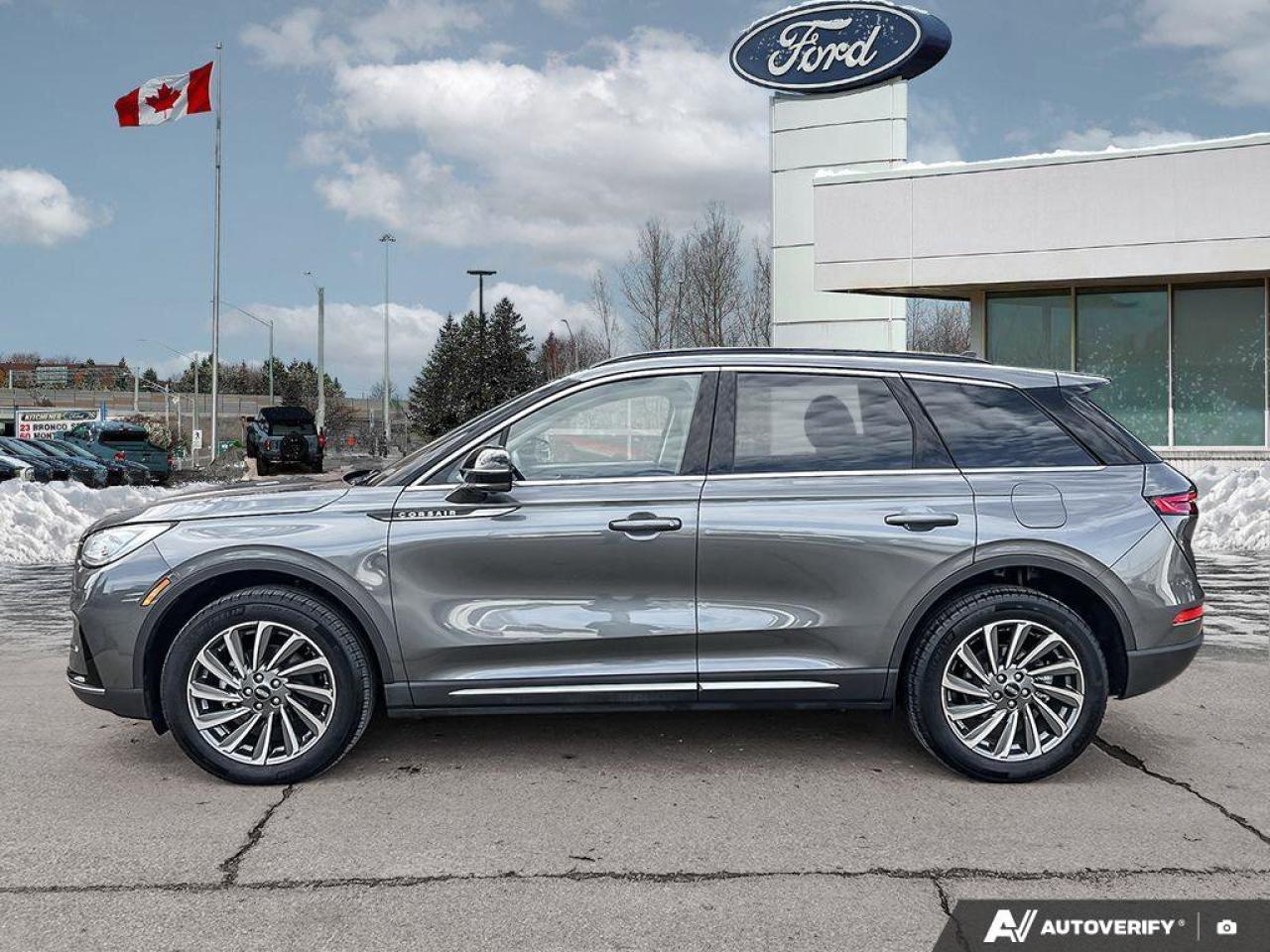 2025 Lincoln Corsair Reserve   DEMO   MOONROOF   HTD STEER WHEEL DEMO Photo3
