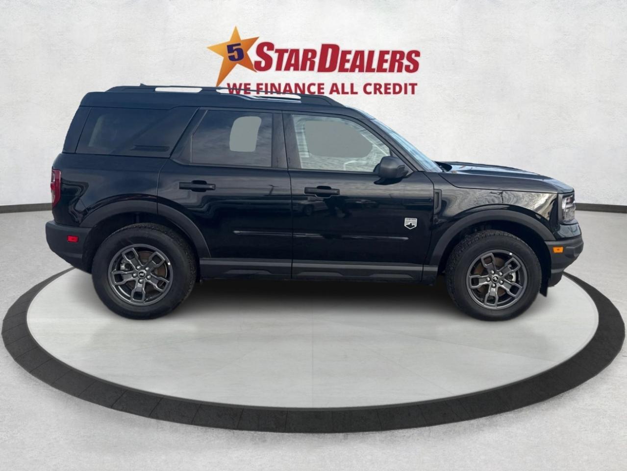 2024 Ford Bronco Sport HEATED SEATS REMOTE START WE FINANCE ALL CREDIT Photo