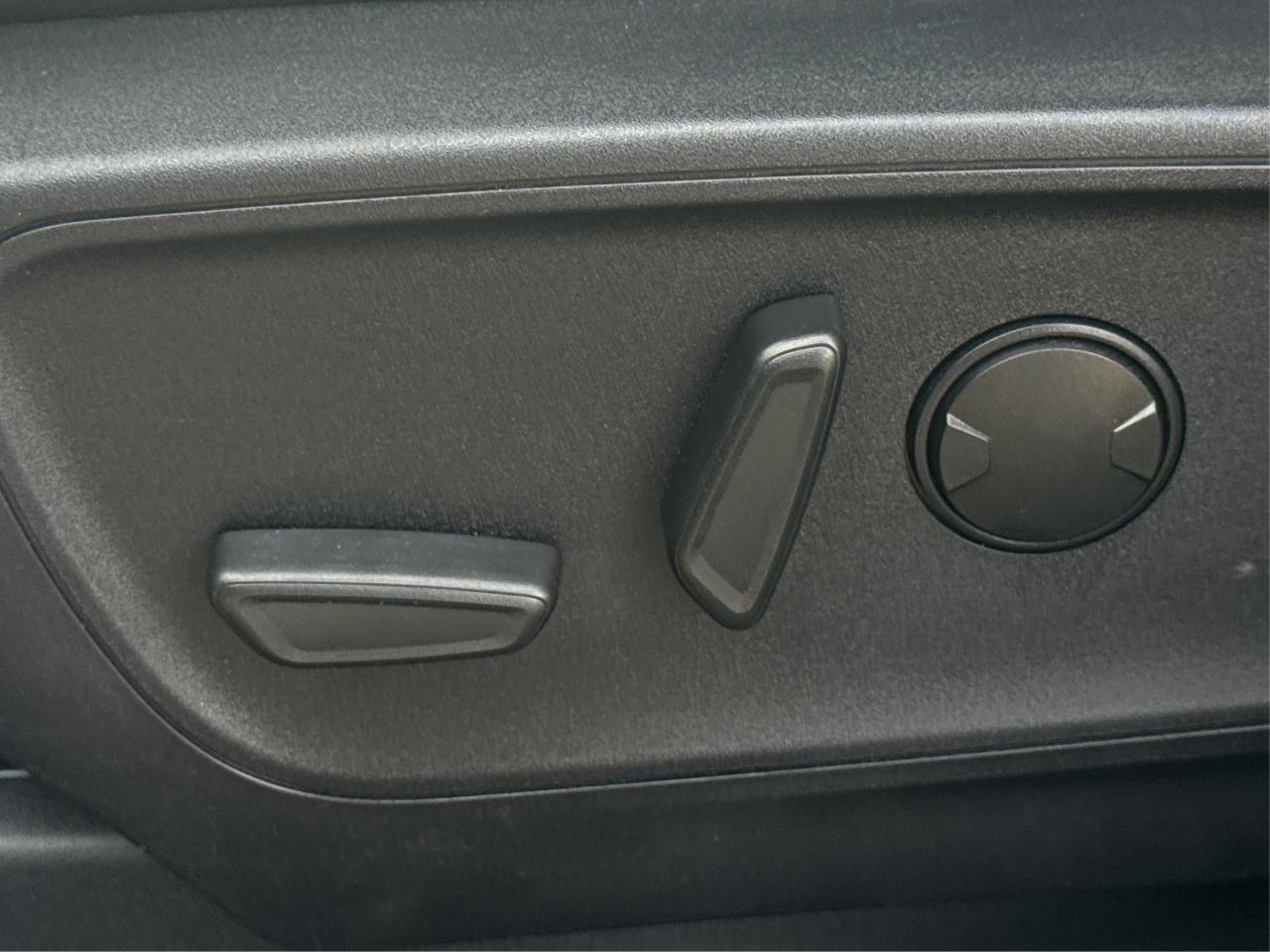 2024 Ford Bronco Sport HEATED SEATS REMOTE START WE FINANCE ALL CREDIT Photo