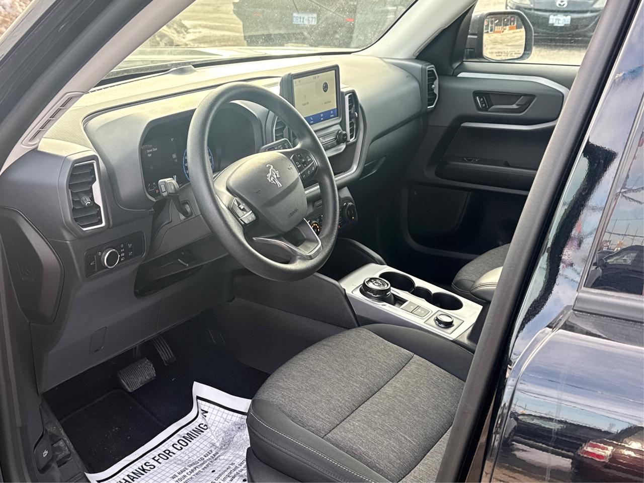 2024 Ford Bronco Sport HEATED SEATS REMOTE START WE FINANCE ALL CREDIT Photo