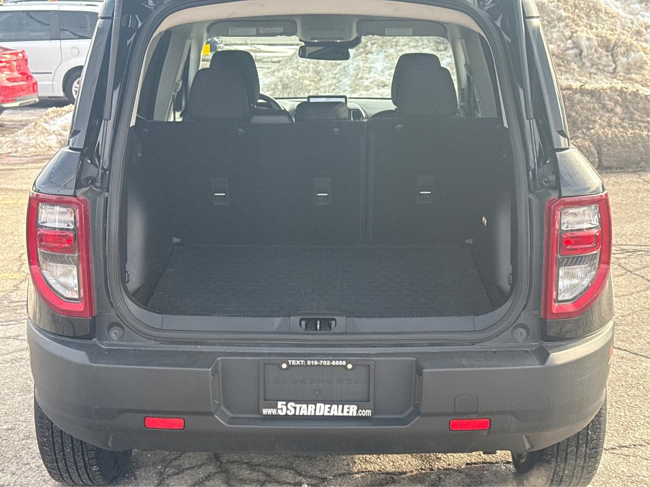 2024 Ford Bronco Sport HEATED SEATS REMOTE START WE FINANCE ALL CREDIT Photo