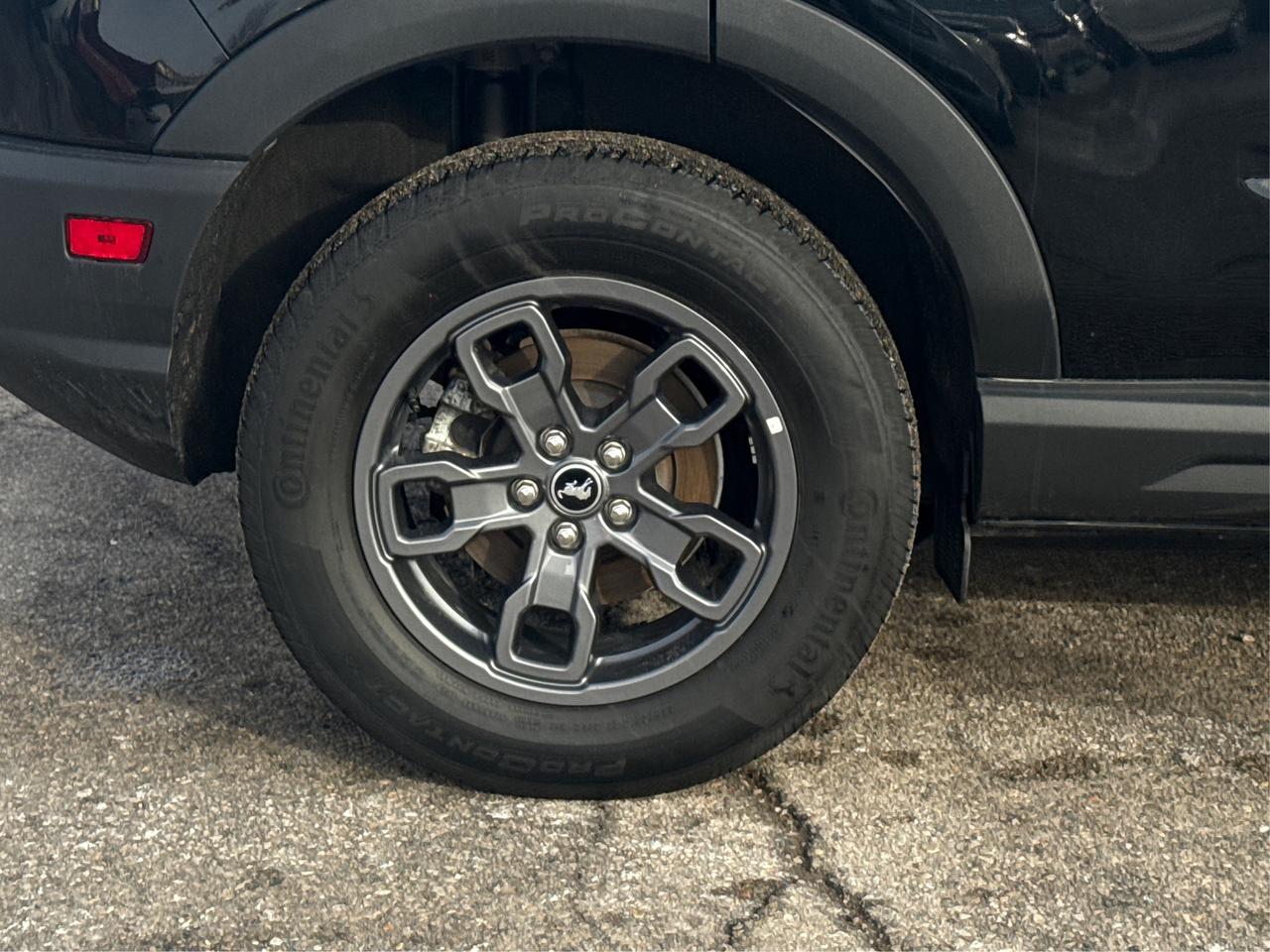 2024 Ford Bronco Sport HEATED SEATS REMOTE START WE FINANCE ALL CREDIT Photo