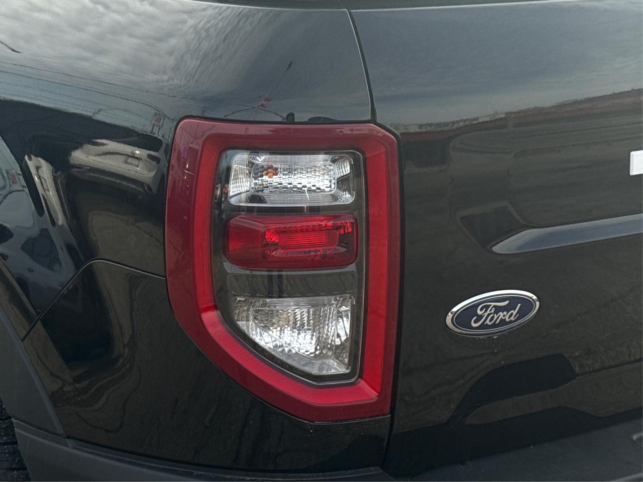 2024 Ford Bronco Sport HEATED SEATS REMOTE START WE FINANCE ALL CREDIT Photo