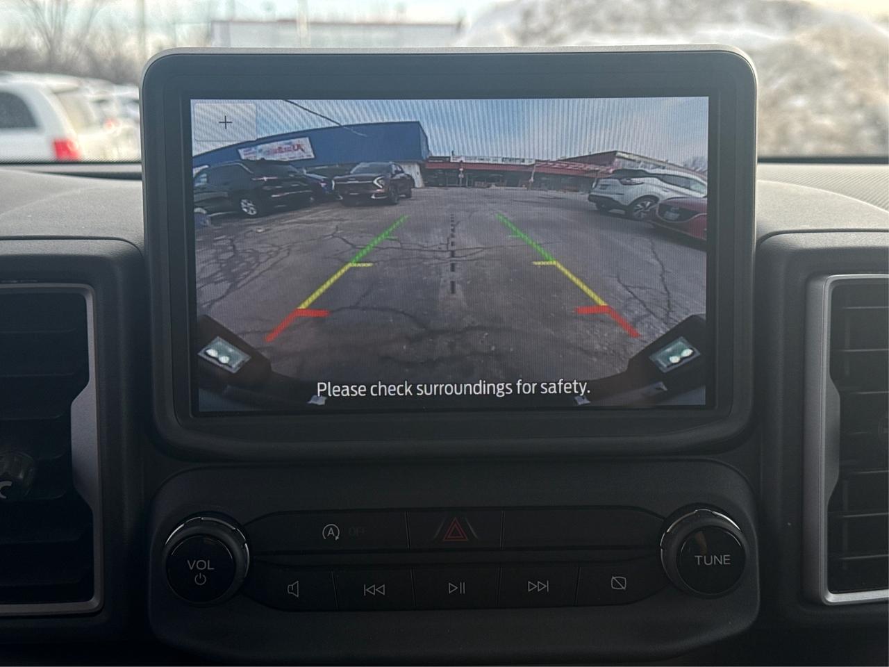 2024 Ford Bronco Sport HEATED SEATS REMOTE START WE FINANCE ALL CREDIT Photo