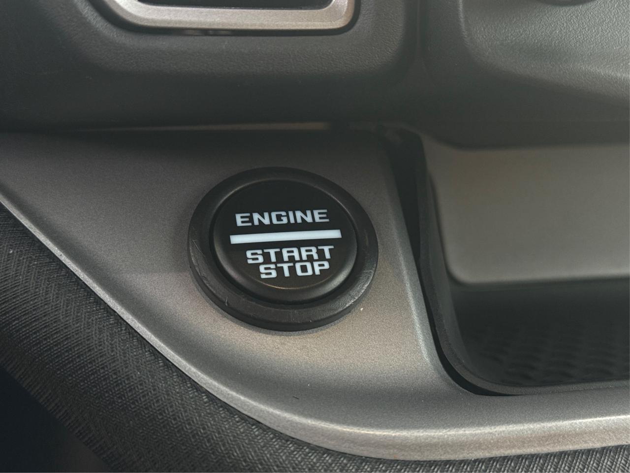 2024 Ford Bronco Sport HEATED SEATS REMOTE START WE FINANCE ALL CREDIT Photo