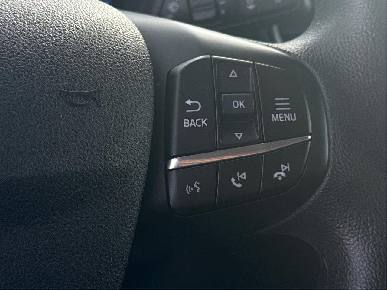 2024 Ford Bronco Sport HEATED SEATS REMOTE START WE FINANCE ALL CREDIT Photo