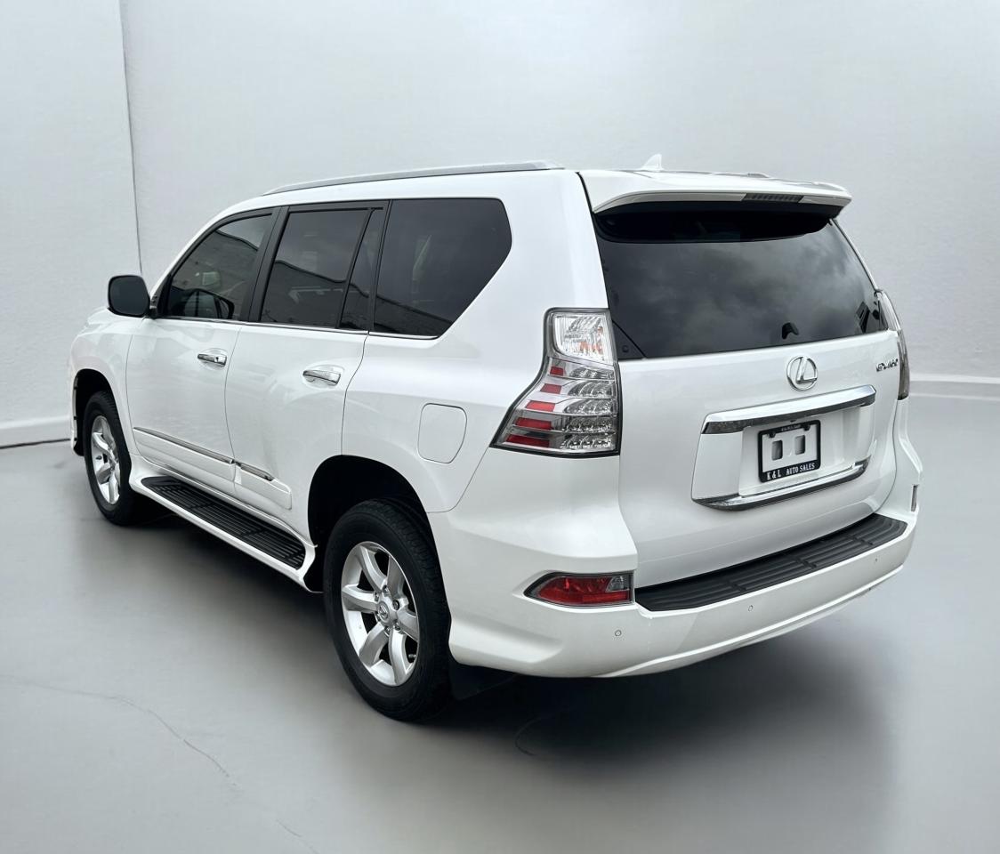 2015 Lexus GX 460 LEATHER ~ SUNROOF ~ SAFETY INCLUDED Photo