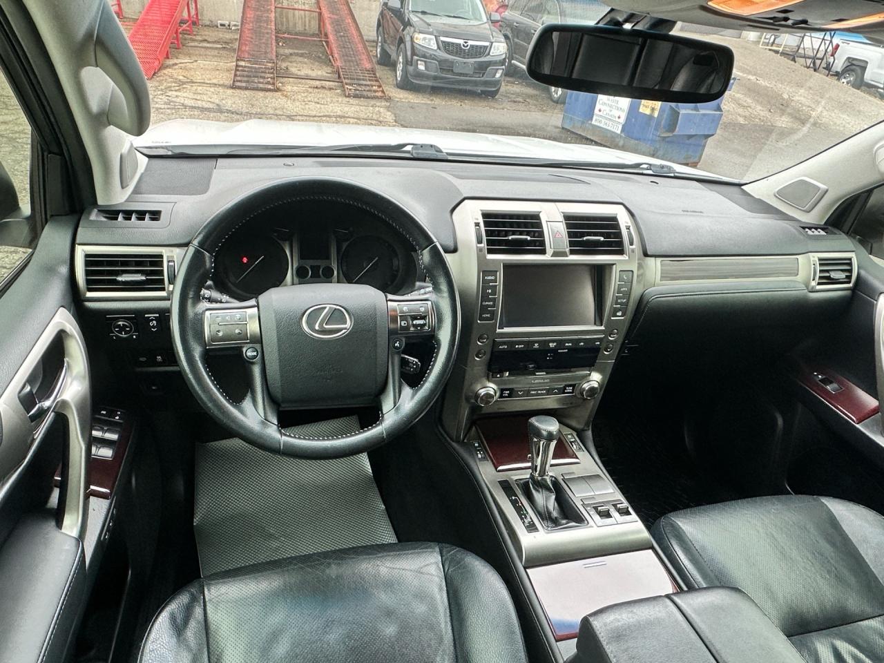 2015 Lexus GX 460 LEATHER ~ SUNROOF ~ SAFETY INCLUDED Photo