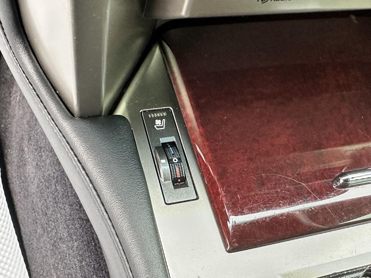 2015 Lexus GX 460 LEATHER ~ SUNROOF ~ SAFETY INCLUDED Photo