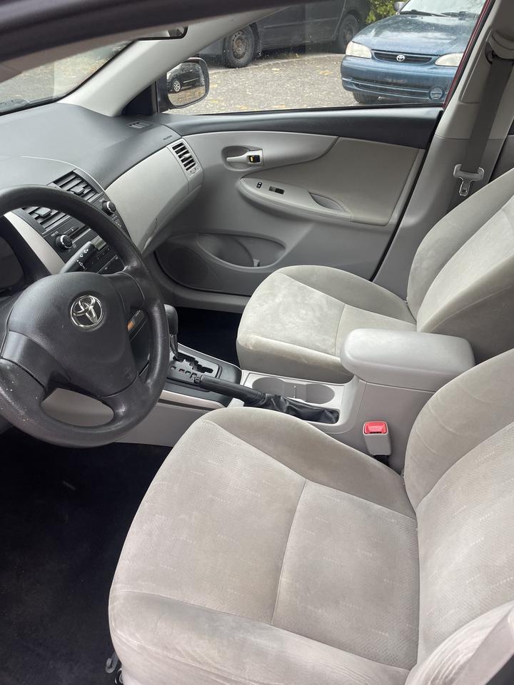 2011 Toyota Corolla CE 4DR SEDAN AUTO AC BLUE TOOTH Photo