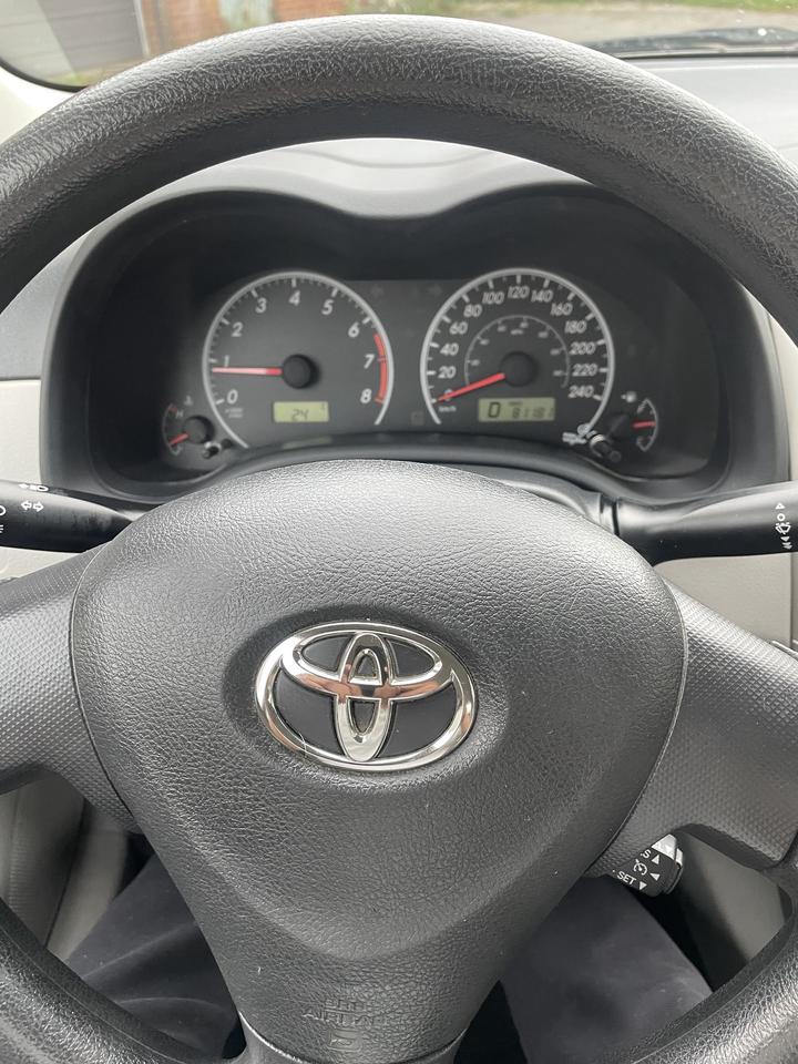 2011 Toyota Corolla CE 4DR SEDAN AUTO AC BLUE TOOTH Photo