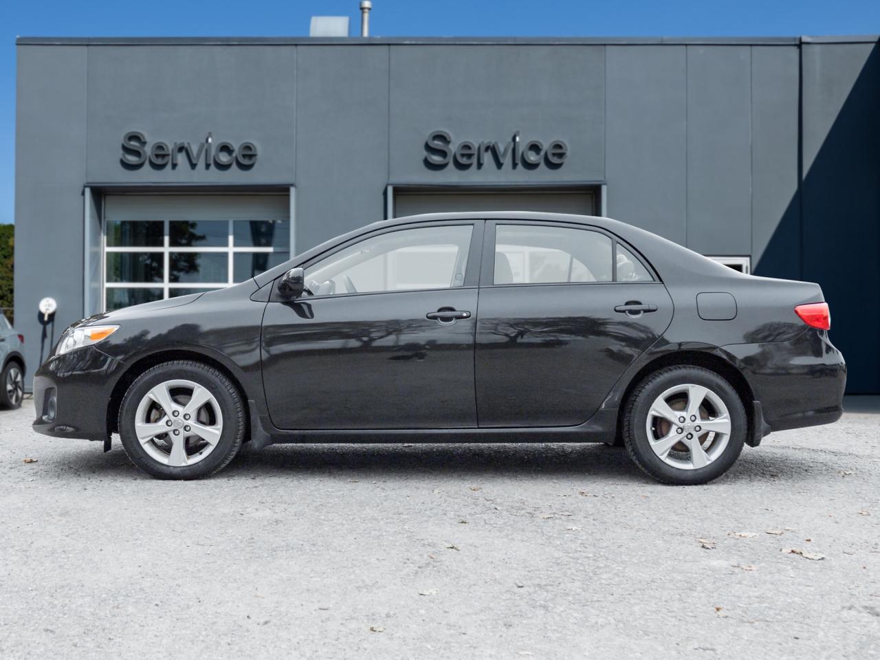 2012 Toyota Corolla 4dr Sdn Auto LE  AS IS  AS TRADED Photo