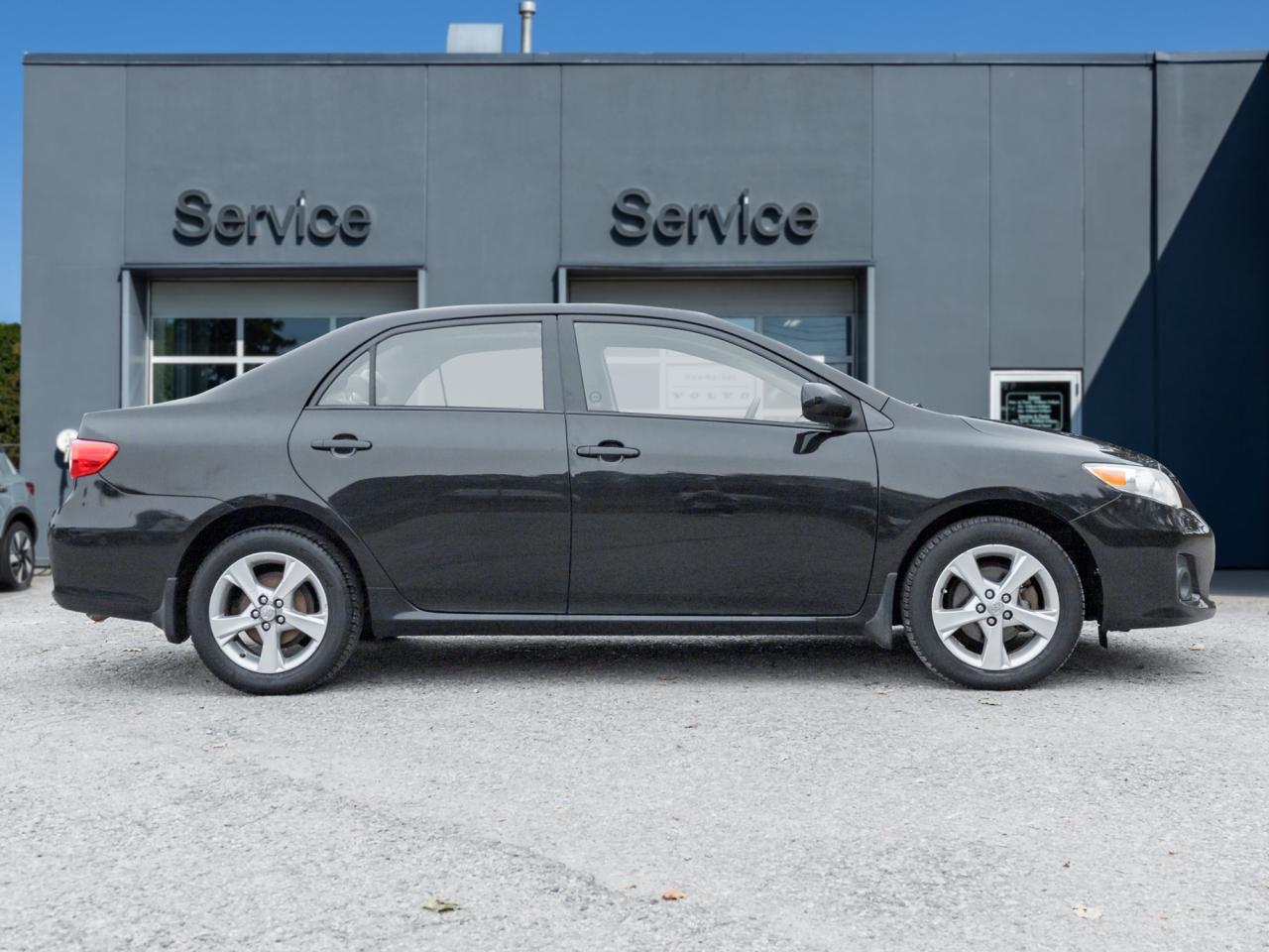 2012 Toyota Corolla 4dr Sdn Auto LE  AS IS  AS TRADED Photo